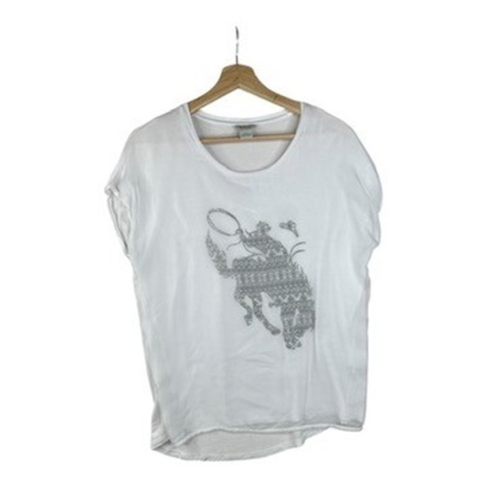 Ariat White Graphic Elephant Short Sleeve Tee